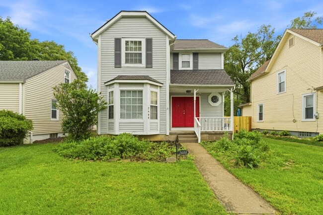 Photo - 2688 Bellwood Ave