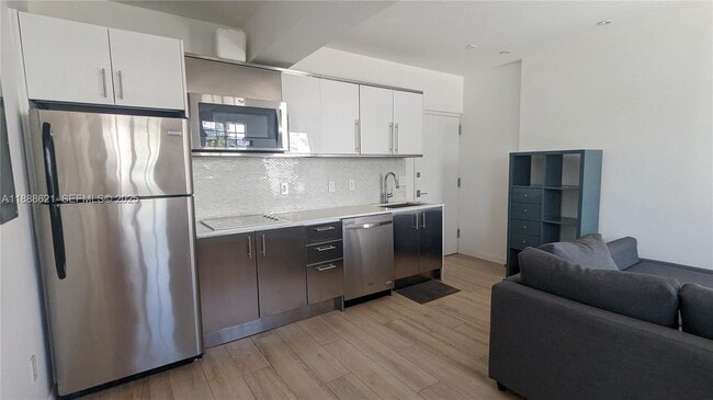 Photo - 700 16th St Unidad 202