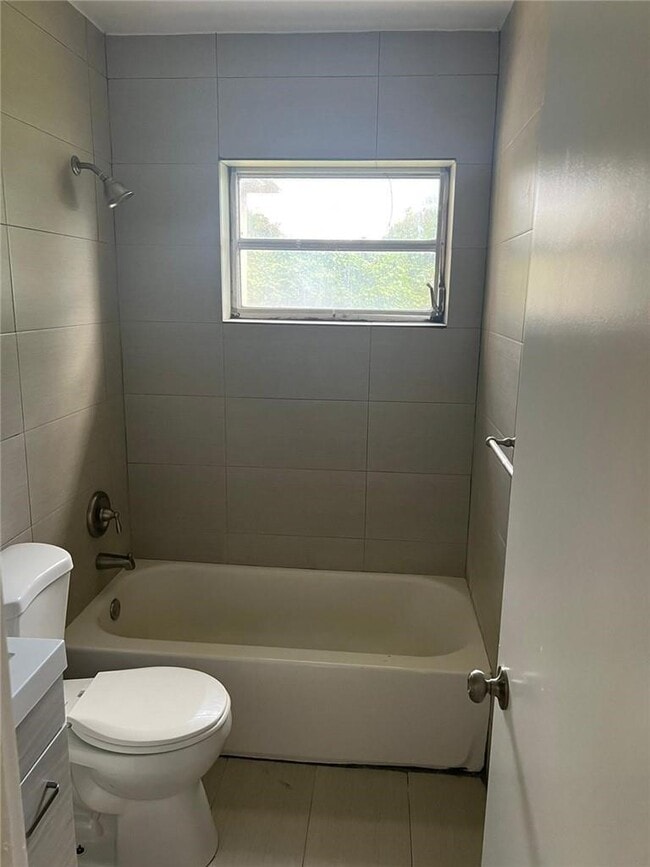 Photo - 6817 SW 10th St