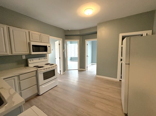 Photo - 55-55 Albert St Unit 3