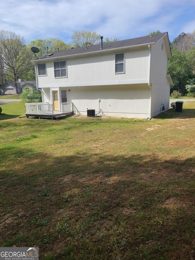 Photo - 1604 Picadilly Ct NE