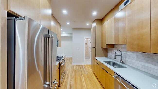 Building Photo - 145 Sutherland Rd Unit 1 Rental