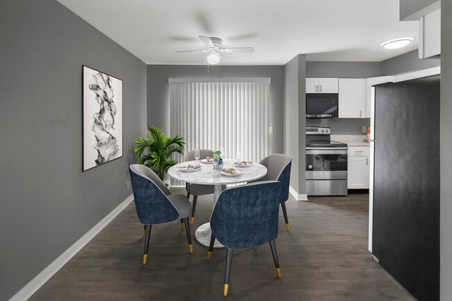 Photo - Lakeside Studio Apartments