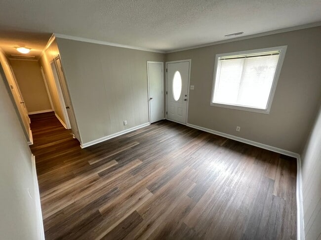 Photo - Three Bedroom Ranch Home