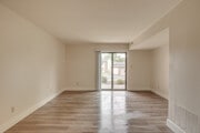 2BR, 1.5BA - 962SF