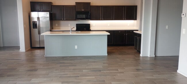 Photo - Great Home in Quailwood!