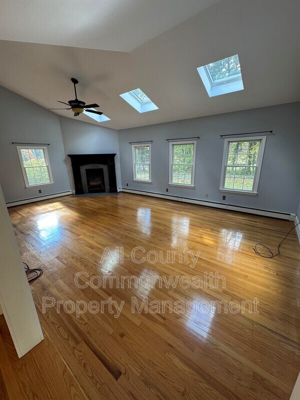 Photo - 49 Hoppin Hill Ave