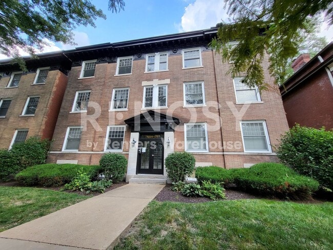 Building Photo - Two Bed One Bath condo for rent in great central location - Available Now!