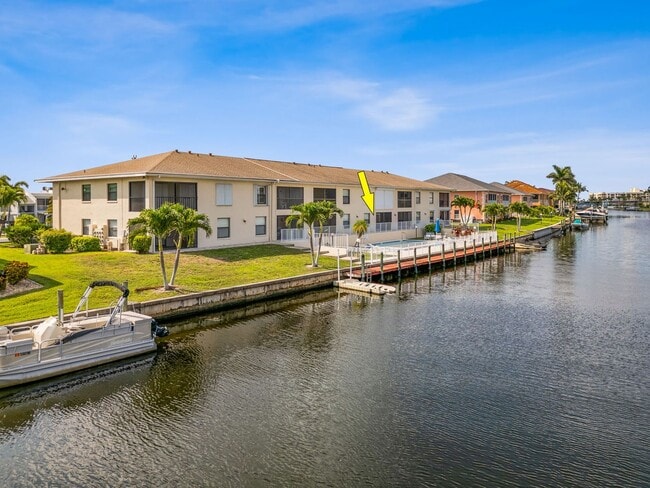 Building Photo - 2 Bed 2 Bath waterfront Condo