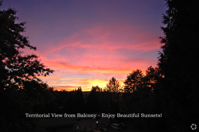 Sunset View West - Sunset Apartments