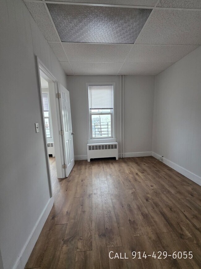 Photo - 143 Voss Ave Unidad 2