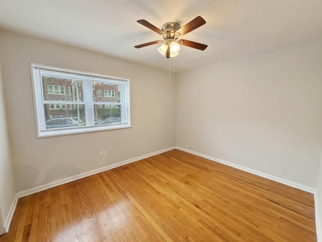 Photo - 6535 N Mozart St Unit 6535 N Mozart