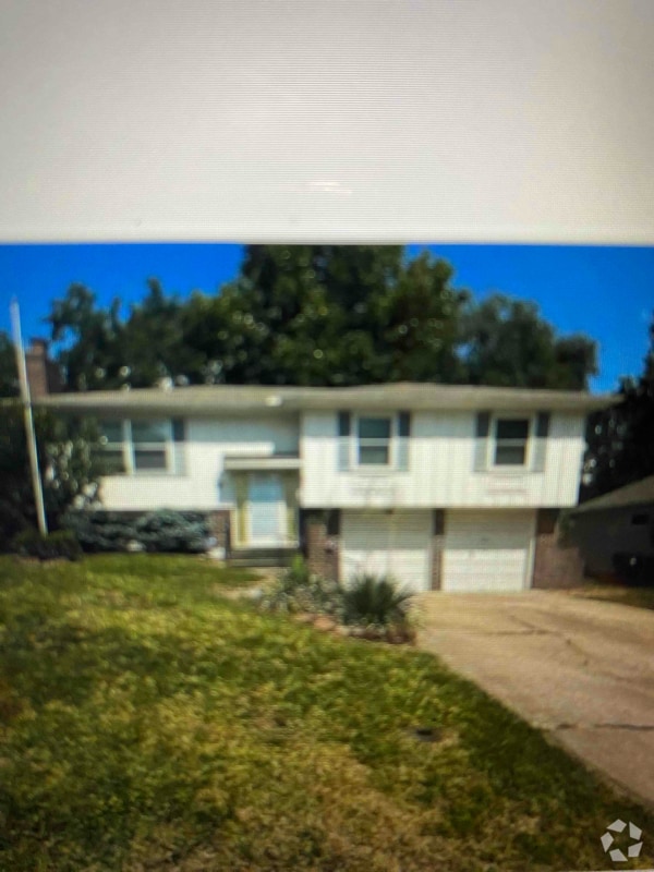 Building Photo - 8801 Grandview St Rental