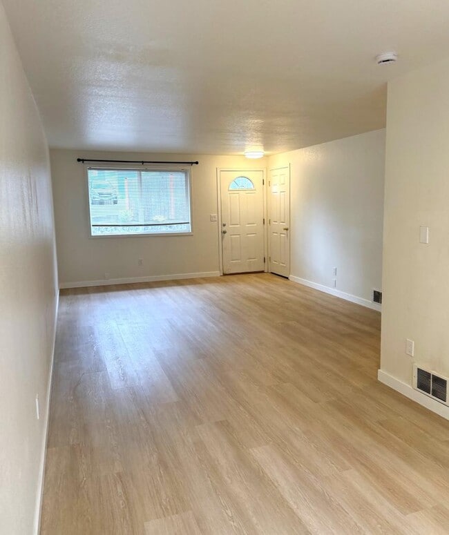 Photo - 2 bedroom in Bothell WA 98012