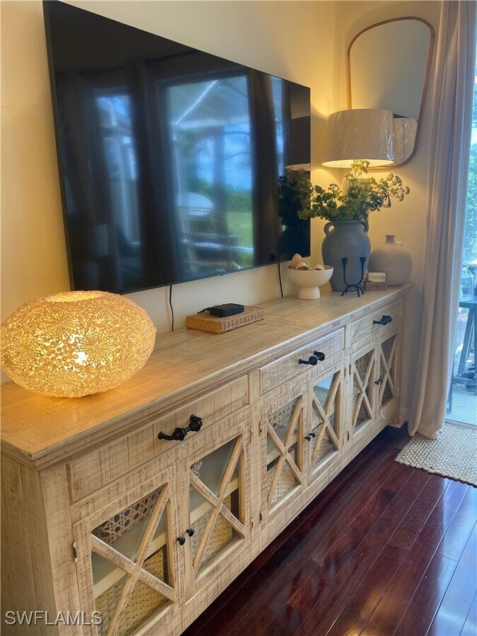 Photo - 768 Hampton Cir