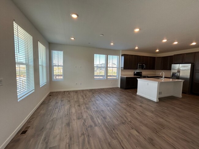 Photo - Beautiful New Build in the Heart of Timnat...