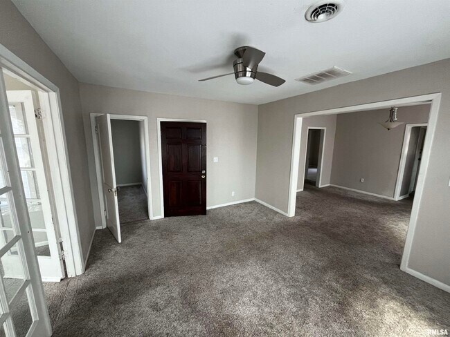 Photo - 506 Caroline St Unidad B