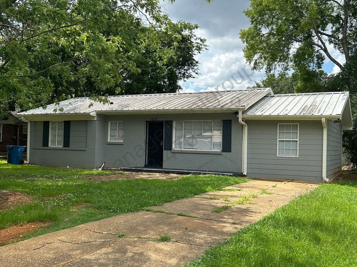 Great Home - New on The Market!! - Great Home - New on The Market!!