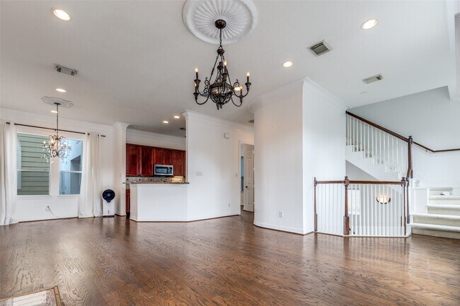 Photo - 5208 Blossom St Unit 9