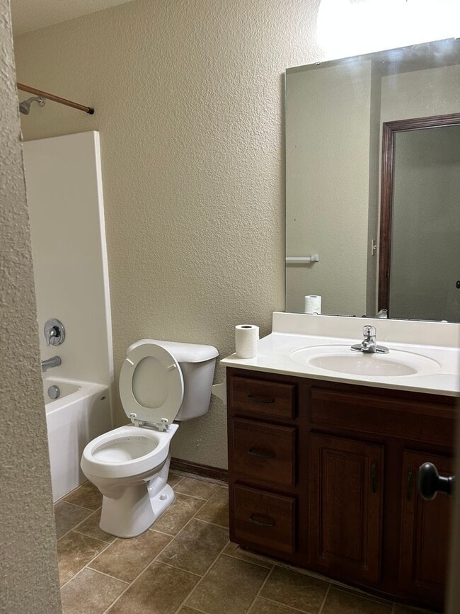 132 SE Rock Garden Ln Unit 136 Rock Garden
