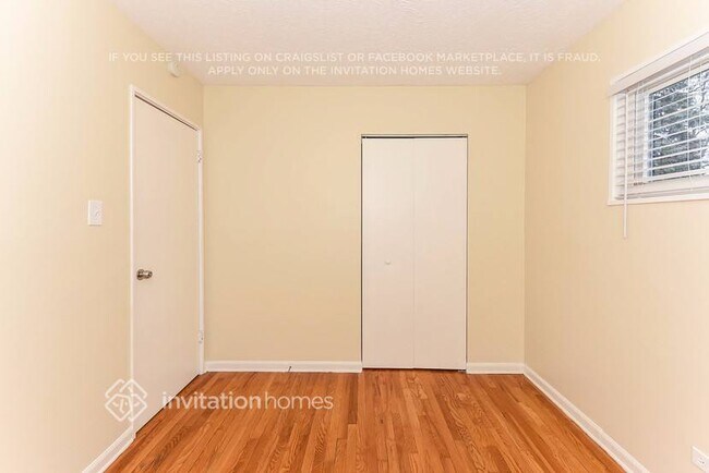 Photo - 439 N 3rd Ave