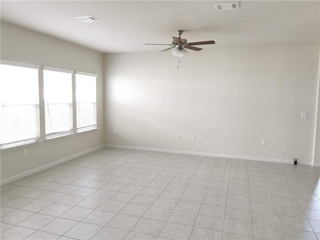 Photo - 10504 Alemoor Dr