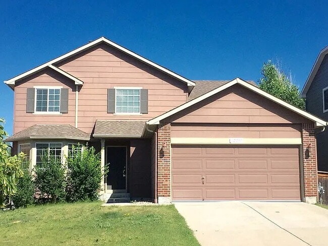 Building Photo - "Spacious 4-Bed Retreat in Parker, CO - Yo...