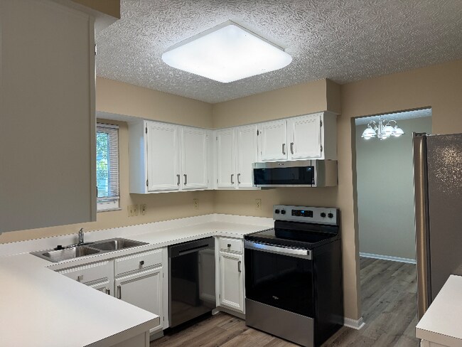 Photo - 7726 Farmsbury Dr