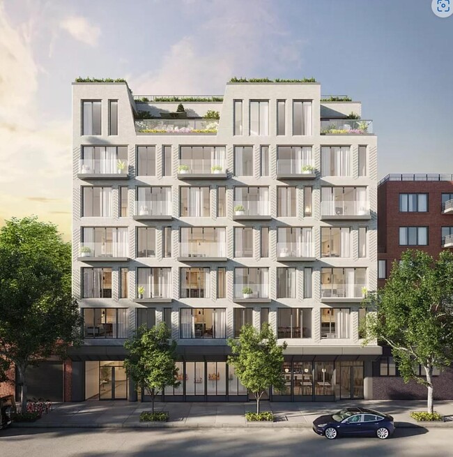 Photo - 30-5 Vernon Blvd Condo