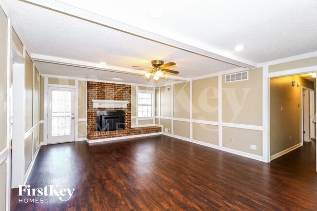 Photo - 3828 Innsbrook Dr