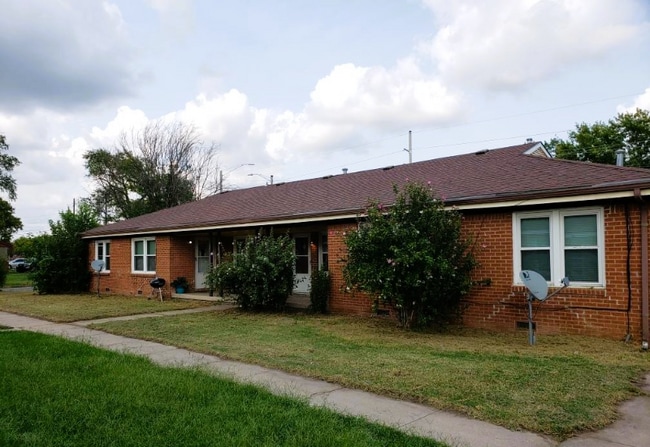 Building Photo - 1629 Crowley Rental