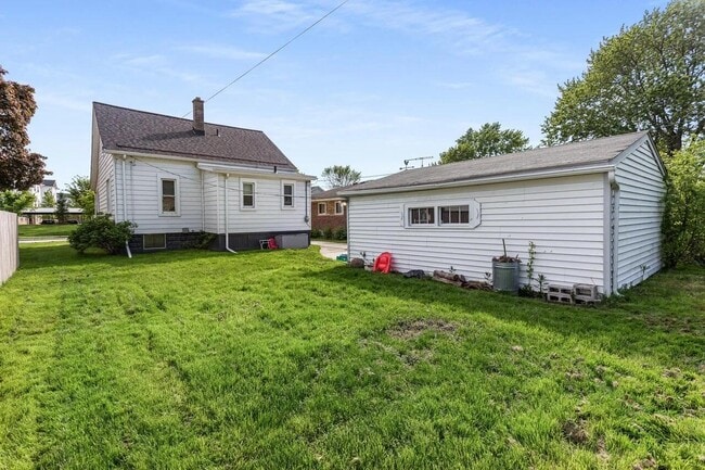 Photo - 22713 Lanse St