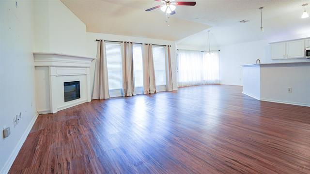 1012 Kingsley Dr