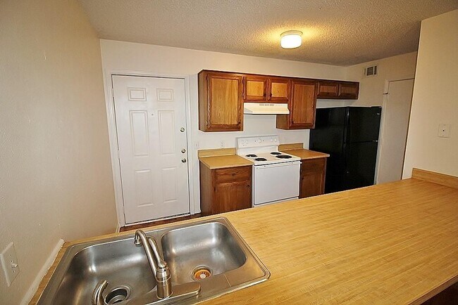 Photo - 115 Austin Stone Dr