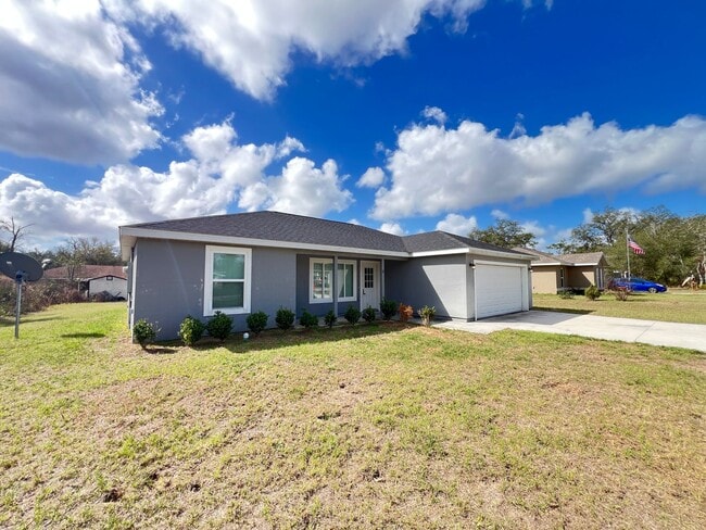 Photo - GORGEOUS 3BR/2BA Home with Open Floor Plan and Upgraded Features!