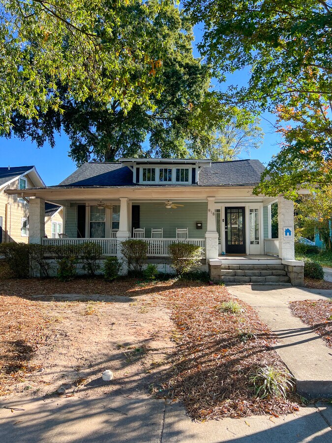 Photo - 918 College Avenue Ext