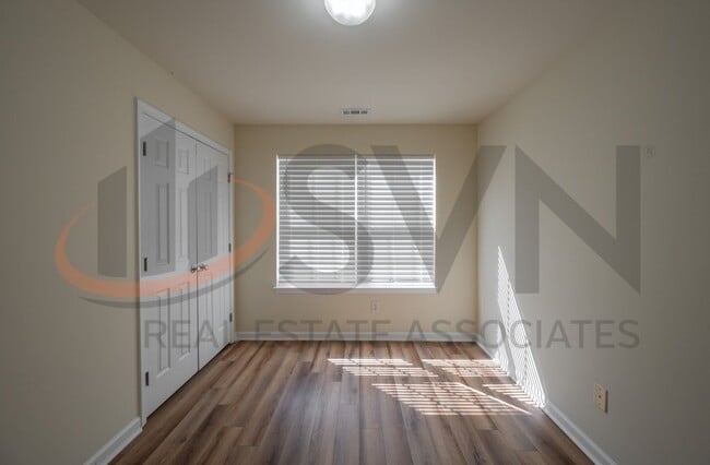 Photo - Spacious 4BR, 2.5BA Summer Meadow Durham Home