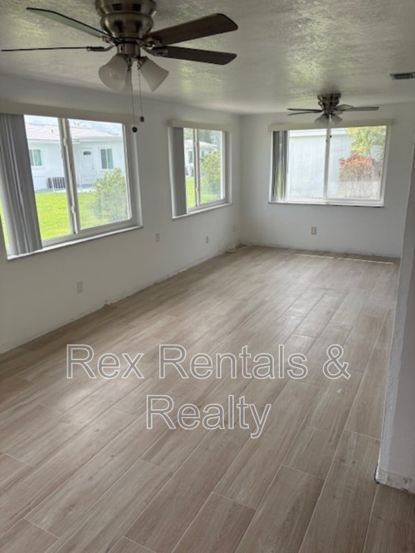 Photo - 4420 96th Ave N