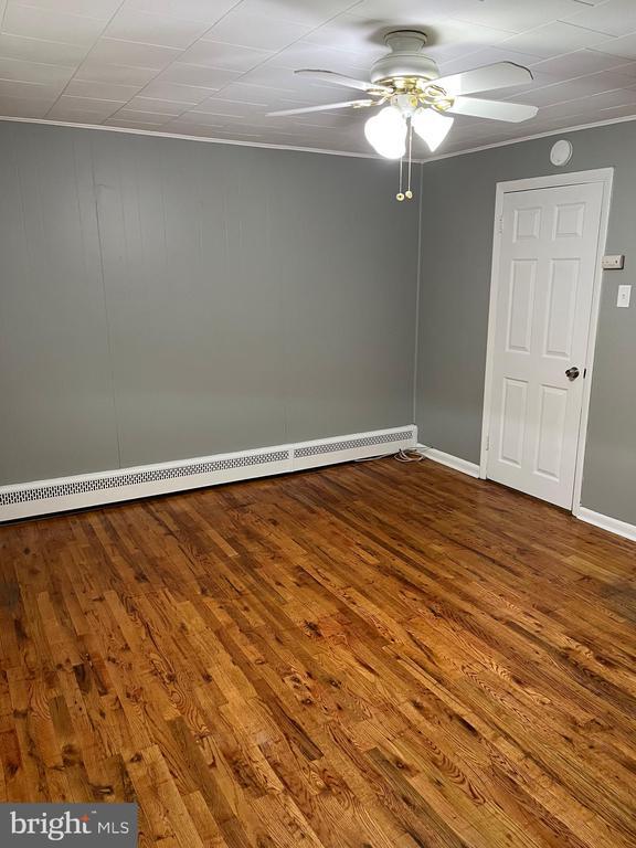 Photo - 4329 Dungan St