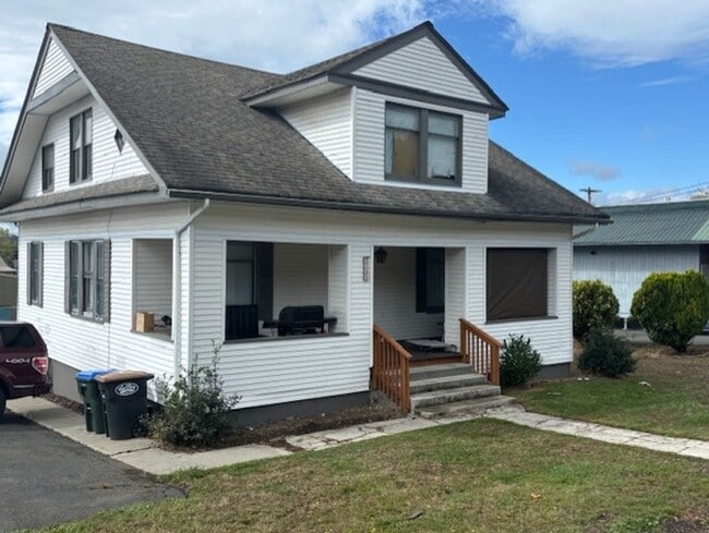 Photo - STATUS: *PENDING APPLICATION*  | R273NB | $1895 + $100 flat rate water/sewer