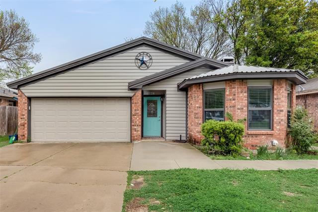 Building Photo - 1002 Canary Ln