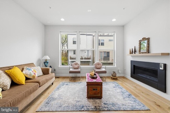 Photo - 5104 Randolph Rd