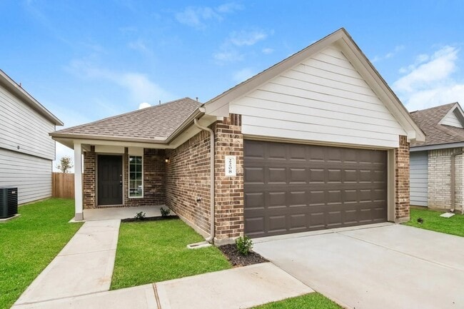 Photo - 2208 Onyx Ln