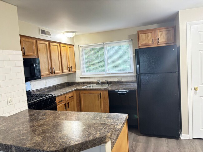 Photo - 4905 Northcrest Dr Unit A