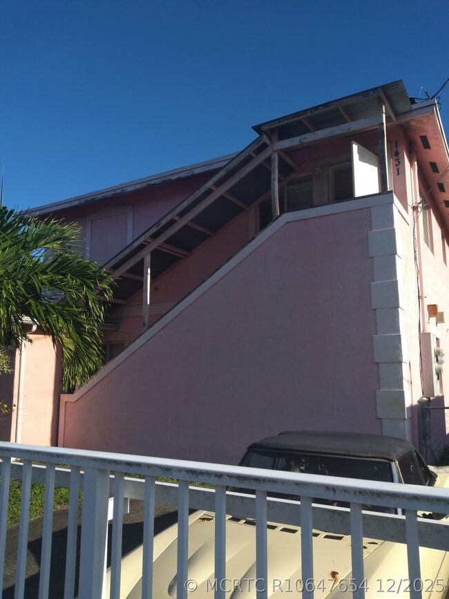 Building Photo - 1431 NW 55th Terrace