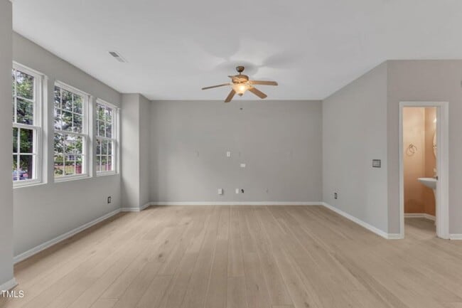 Photo - Beautiful 2-Story Townhome in Renaissance ...