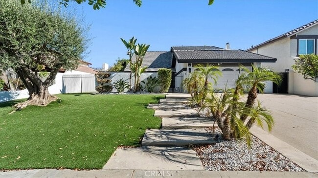 Photo - 1373 W Aster St