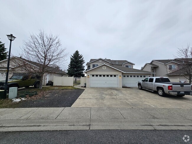 Building Photo - Meadow Glen Rd. Unit 3204 Meadow Glen Rd. Rental