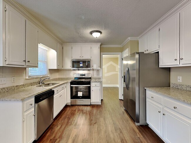 Photo - 4700 Forest Highland Dr