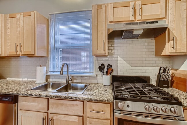 Photo - 601 S Pennsylvania St Unit ID1026265P